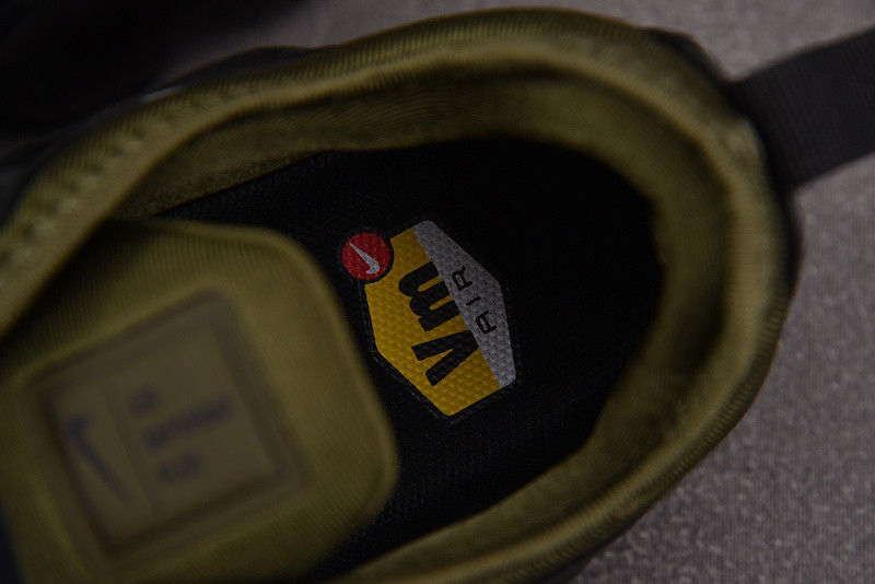 Nike Air Vapormax Plus Rough Green/Dark Russet-Black DQ4688-300