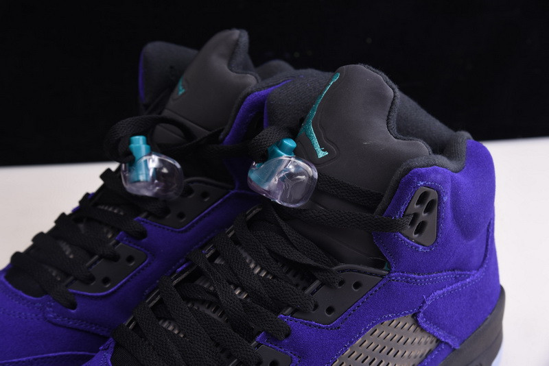 Air Jordan 5 Retro Alternate Grape 136027-500
