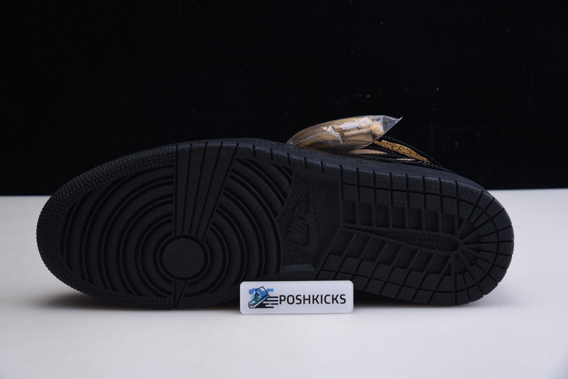 AIR JORDAN 1 HIGH OG PATENT ‘BLACK GOLD’ 555088-032
