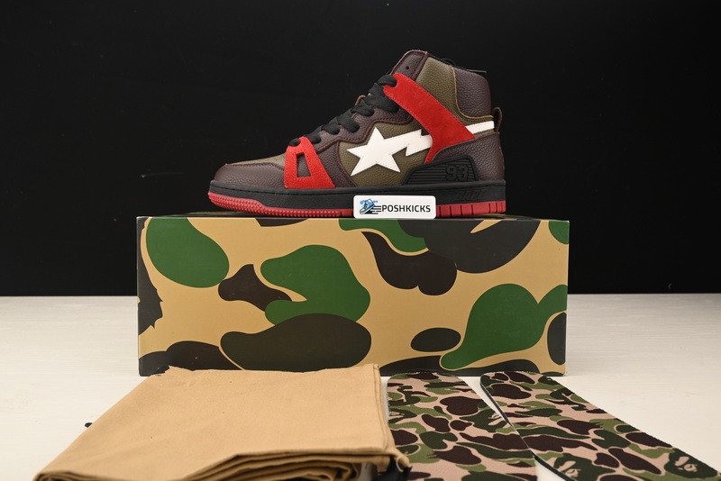 BAPE SNEAKERS