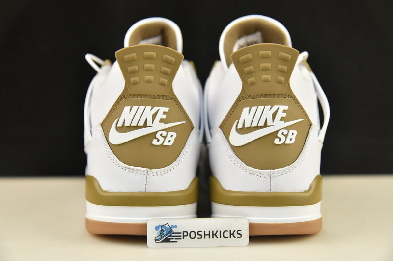 NIKE SB X AIR JORDAN 4 DR5415-030