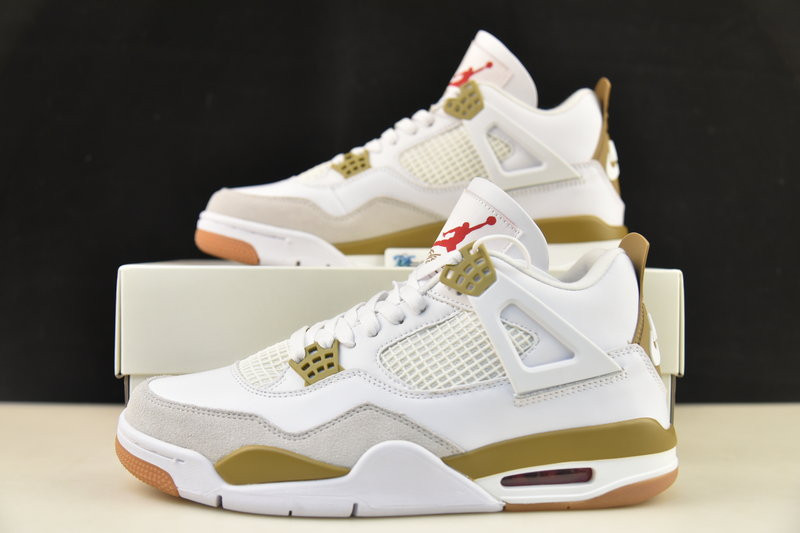 NIKE SB X AIR JORDAN 4 DR5415-030