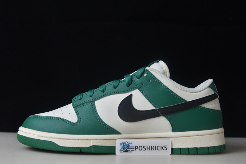 Nike Dunk Low SE “Lottery” DR9654-100