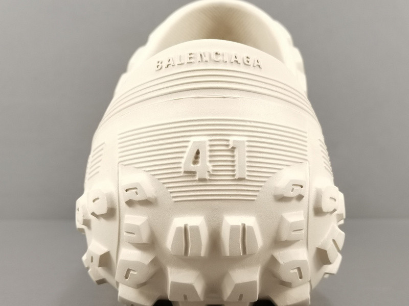 Ba*len*cia*ga bouncer clog