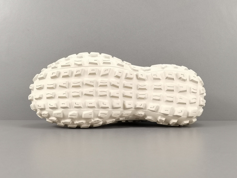 Ba*len*cia*ga bouncer clog