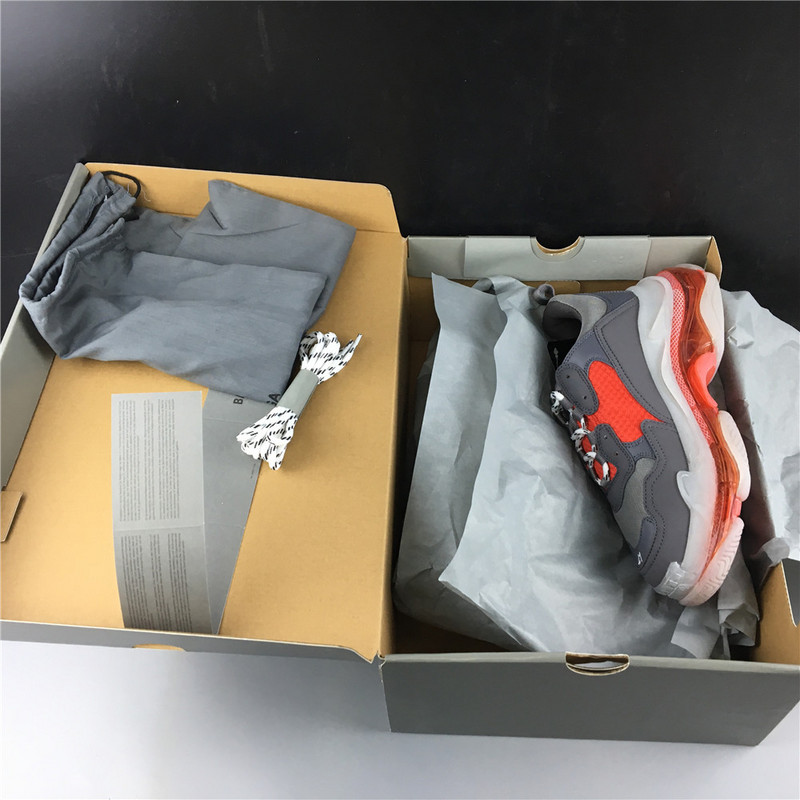 Ba*len*cia*ga triple s trainers clear sole grey red 541624 w0901 2262