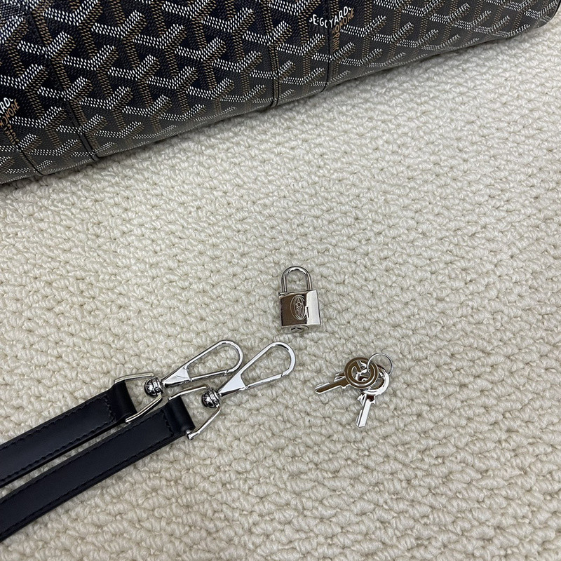 G09ard boston travel bag