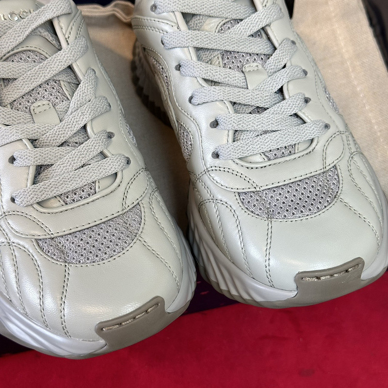 G*u*i ripple sneaker