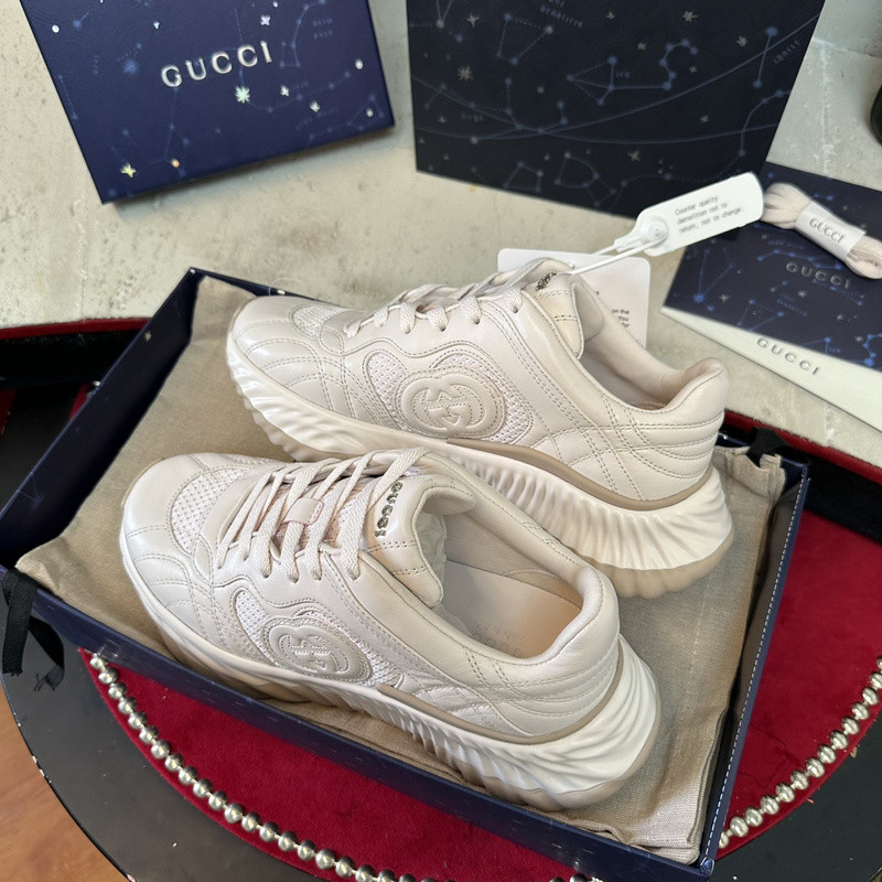 Gvc*1 ripple sneaker