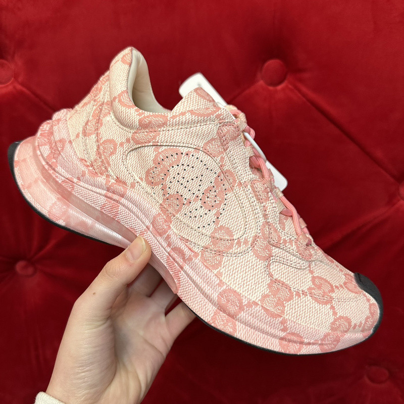 G*u*i run lace-up sneakers