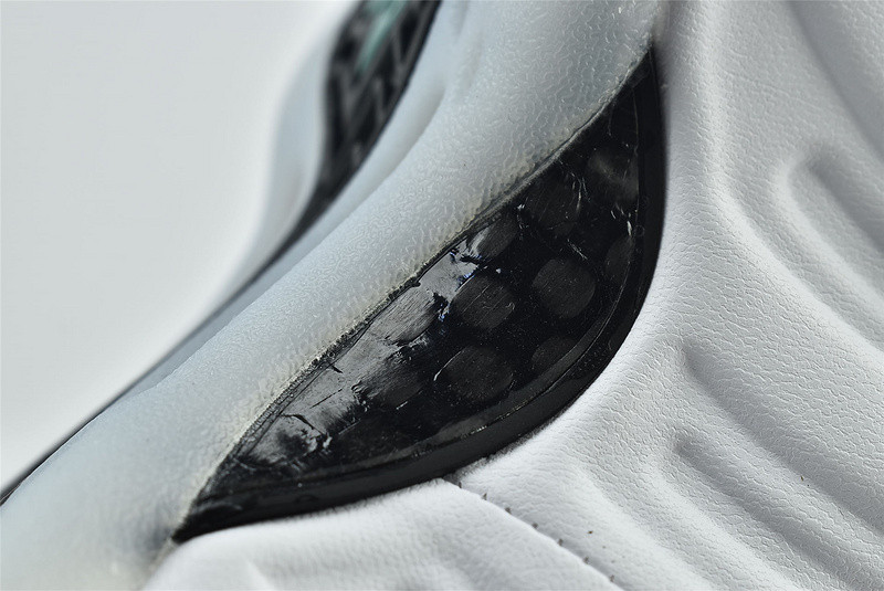 (WMNS) Nike Air Foamposite One