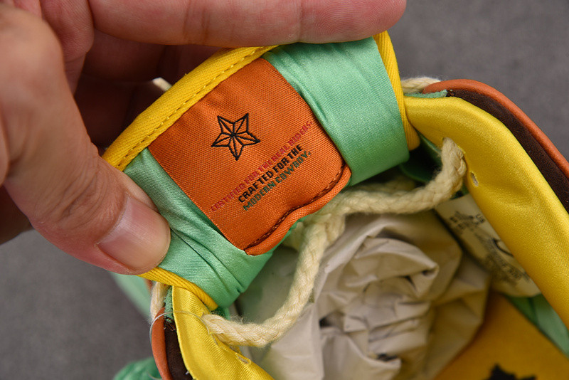 Nike SB Dunk Low "Rodeo" HF3058-300