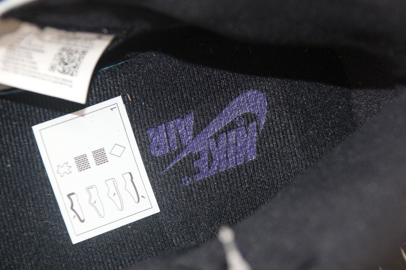 Air Jordan 1 High OG Court Purple 555088-500