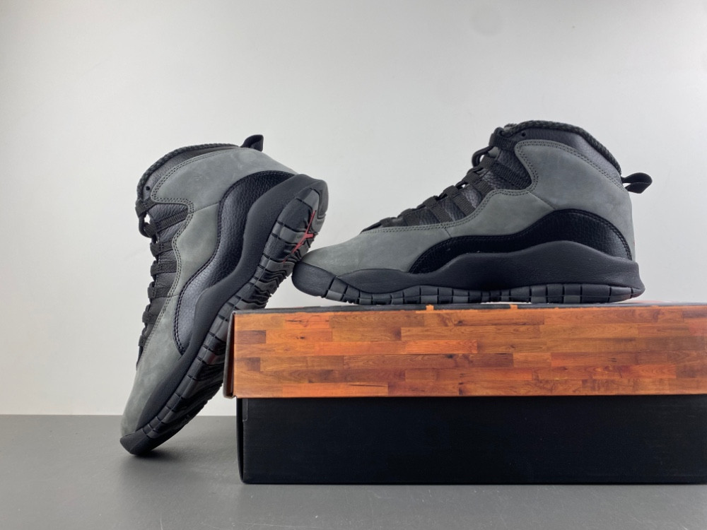 Jordan 10 Retro Shadow (2025) HJ6779-001