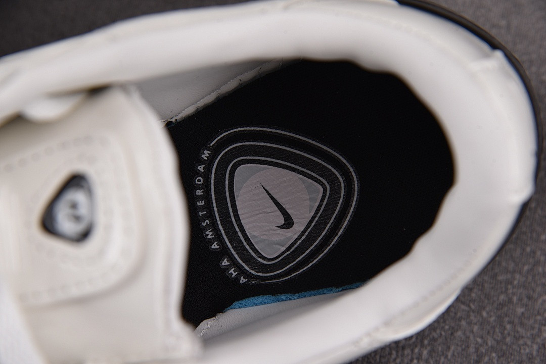 NK Total 90 Secutor Shox Magia SP Maha Amsterdam HQ5407-002