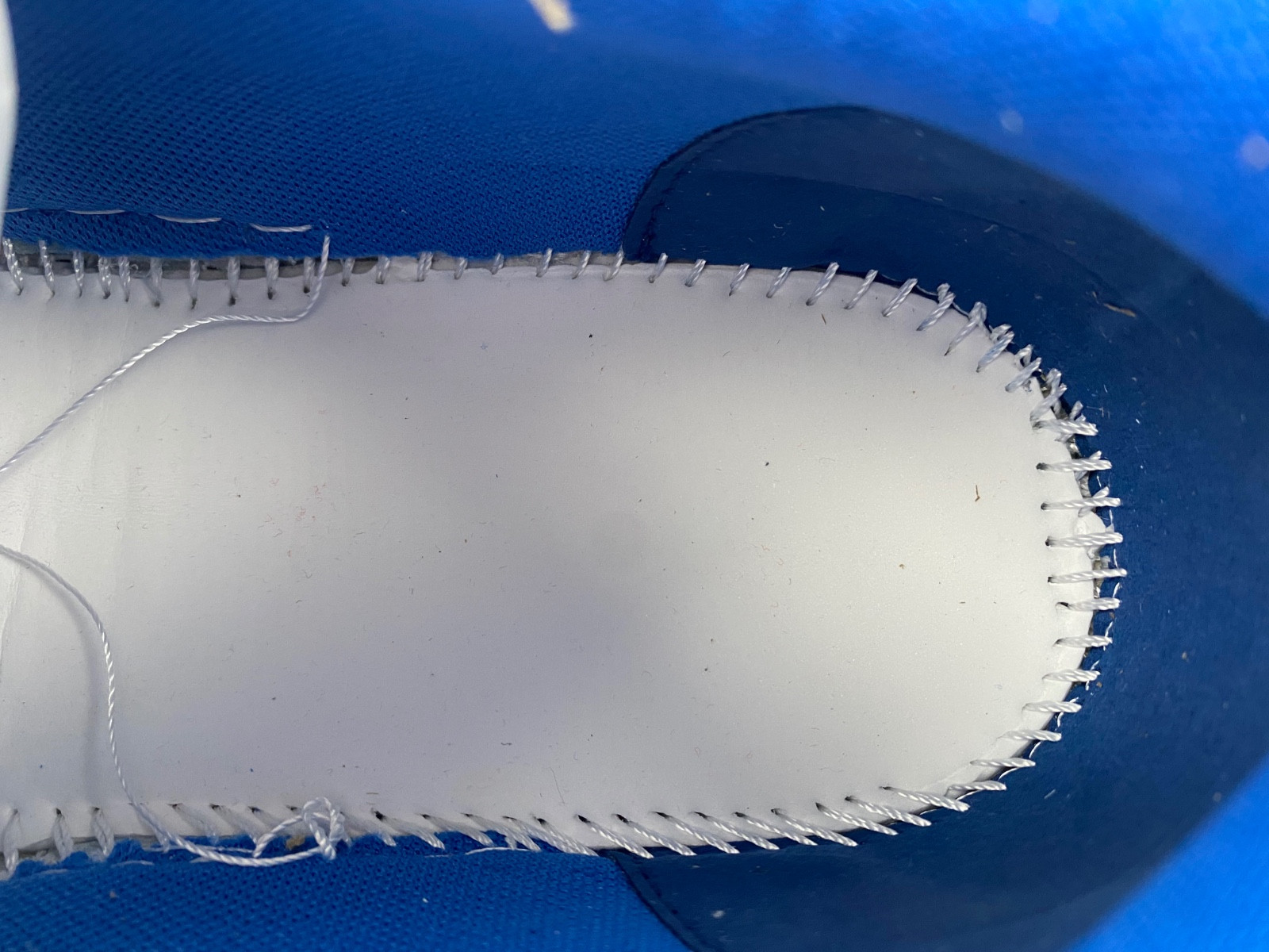 Off-White c/o Virgil Abloh