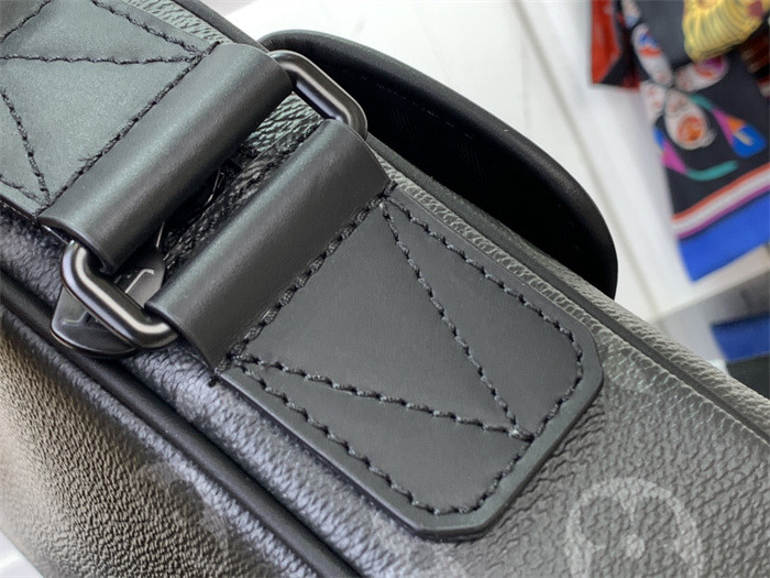 l0vis Vvtt0n getaway