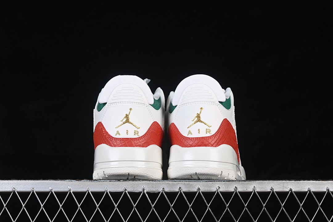 Air Jordan 3 Mexico "El Vuelo" IO1752-100