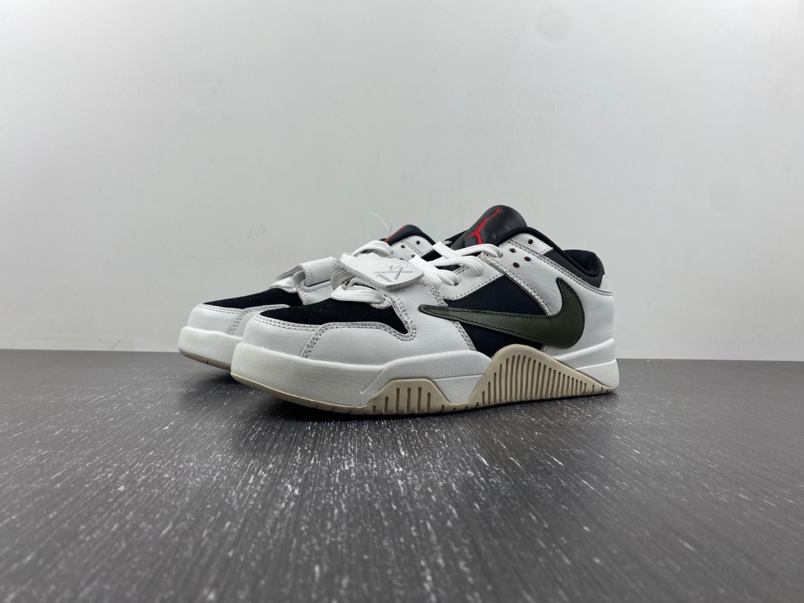 Jordan Jumpman Jack TR Travis Scott FZ8117-100