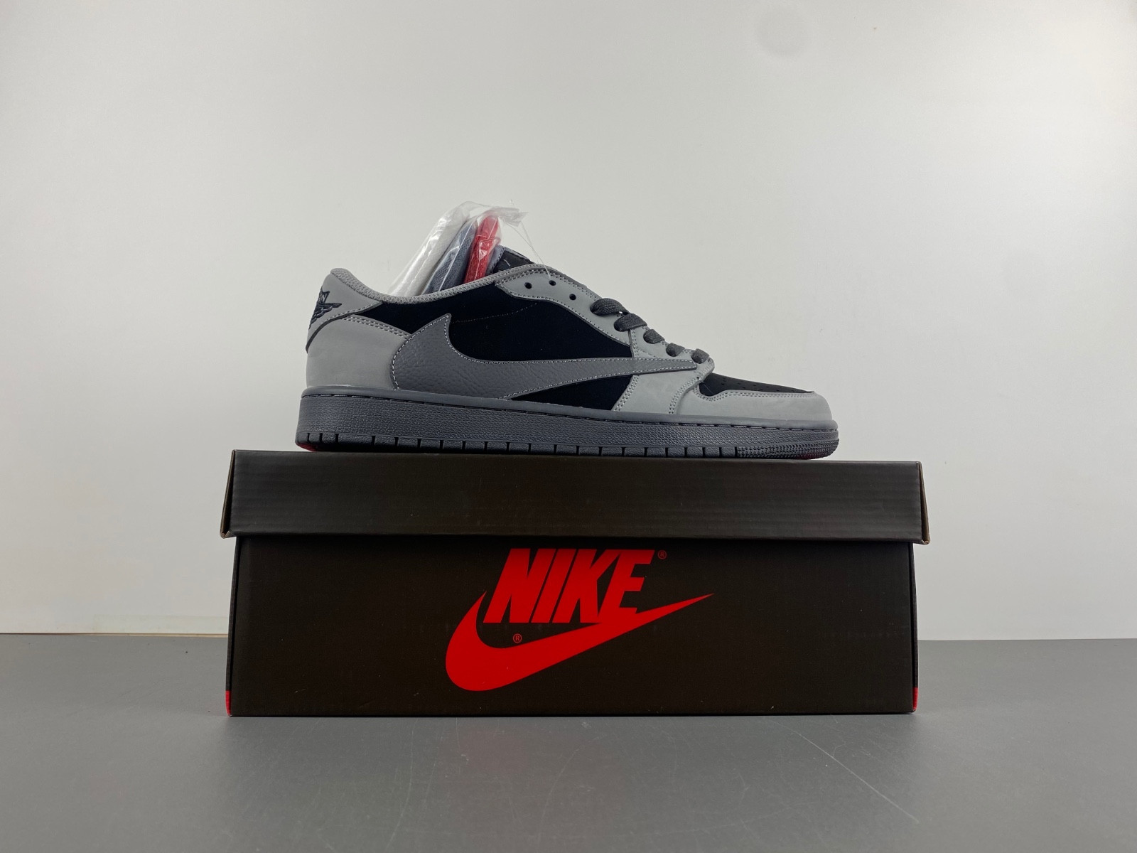 Travis Scott x Air Jordan 1 Low OG DM7866-775