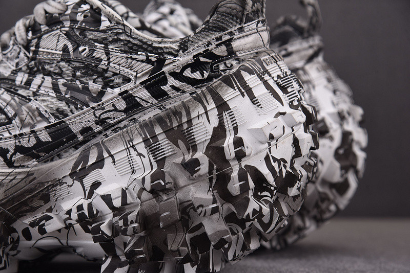 Ba*len*cia*ga bouncer chunky-sole sneakers