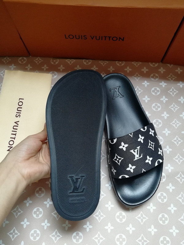 LOU1_TON SLIPPERS