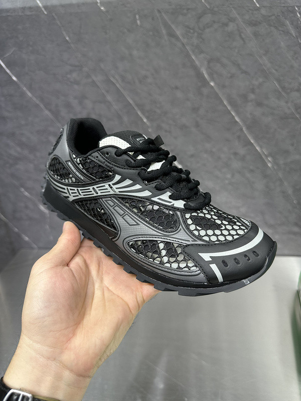 Bo*te*ga ve*ne*ta low-top orbit sneakers in black