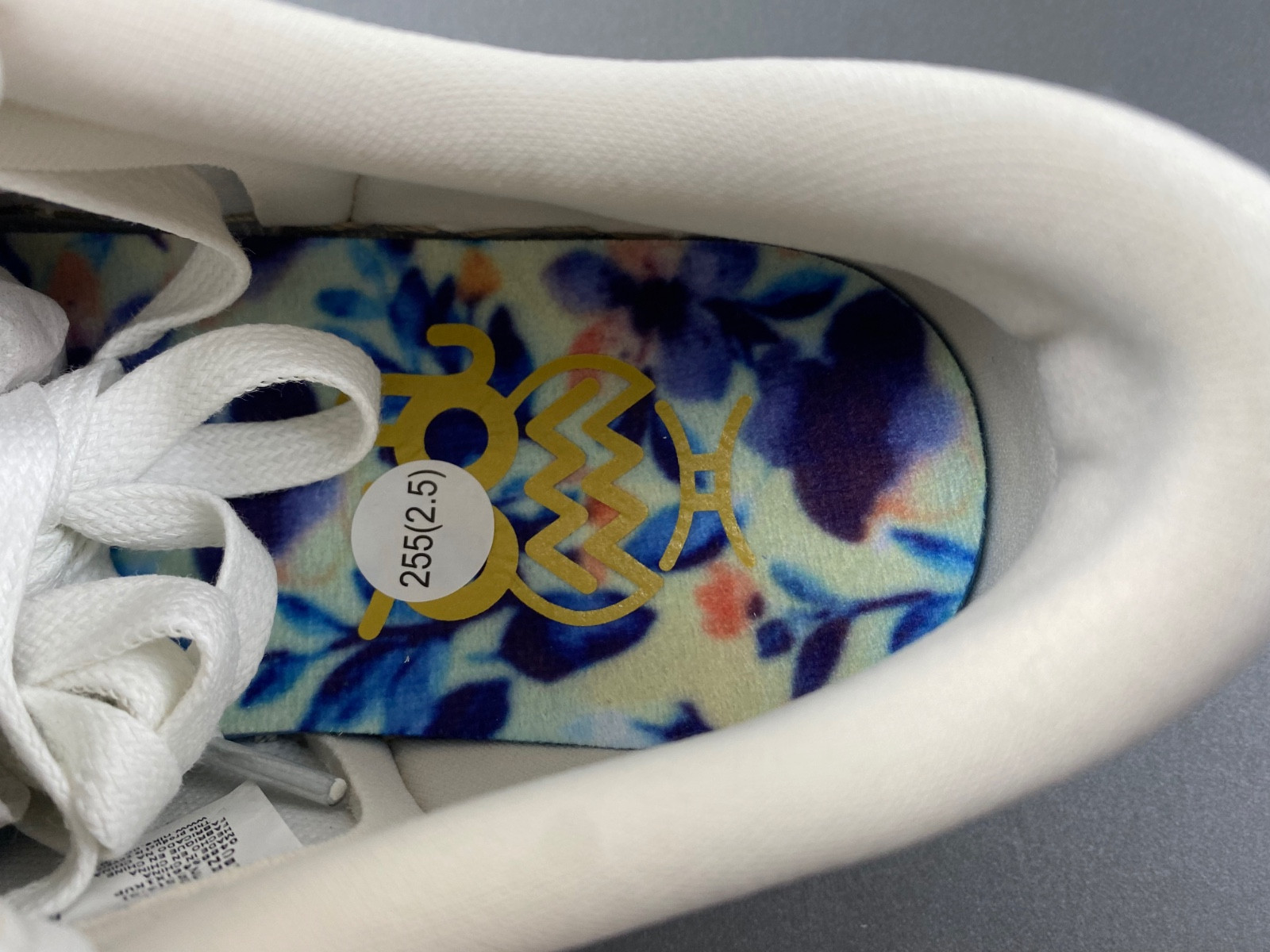 Chris Paul Air Jordan 1 Low OG FZ0455-200