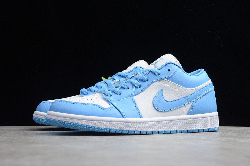 AIR JORDAN 1 UNC AO9944-441