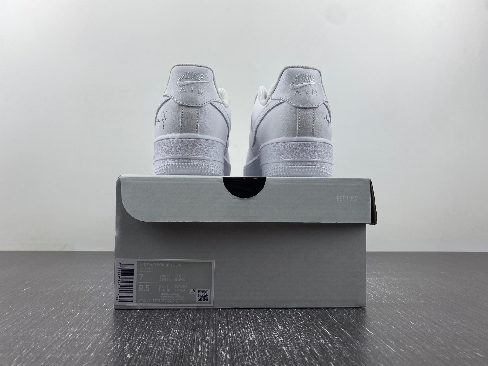 Nike Air Force 1 Low