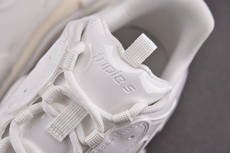 Ba*len*cia*ga triple s 734954 w2paa 9000