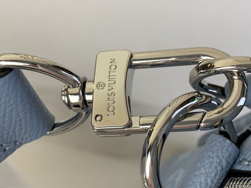 l0vis Vvtt0n trio jm messenger