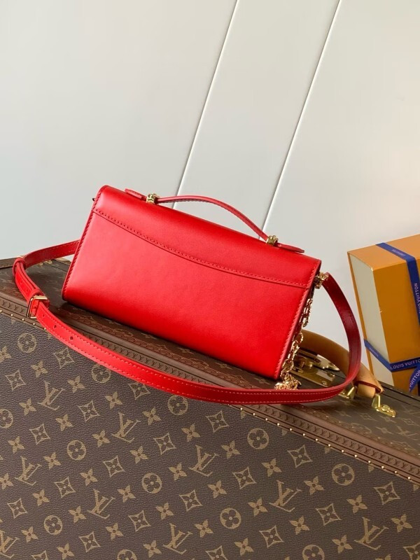 l0vis Vvtt0n wallet on chain capucines