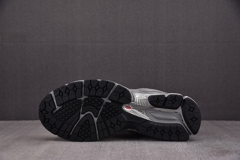 New Balance 2002R Grey Indigo M2002RHG