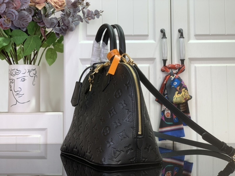 l0vis Vvtt0n alma bb bag