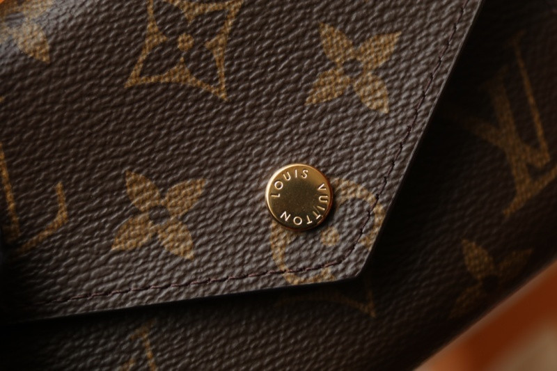 LV Wallet (Lining:Rose Red)