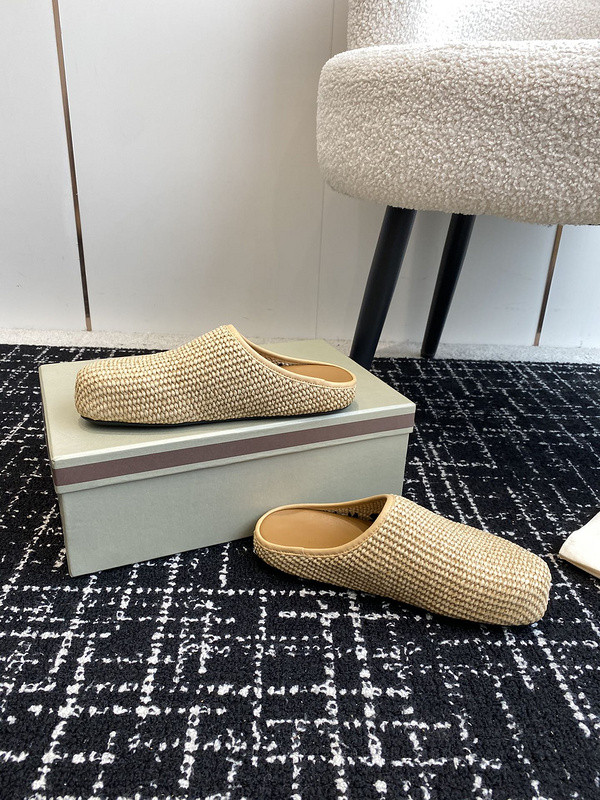 Marni Fussbett Sabot