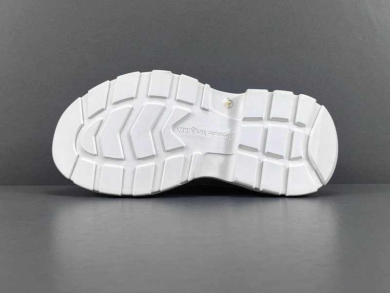 a1exa*der Mcqv*en sneaker