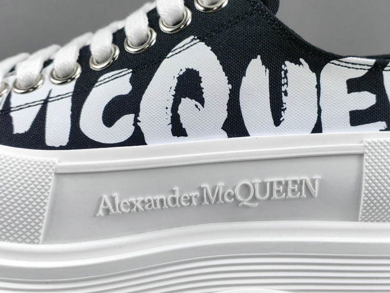 a1exa*der Mcqv*en sneaker