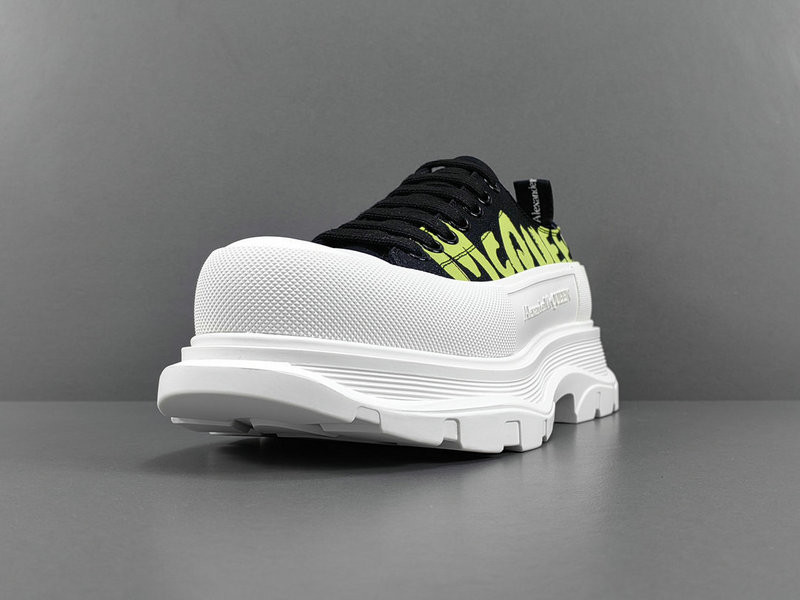 a1exa*der Mcqv*en sneaker