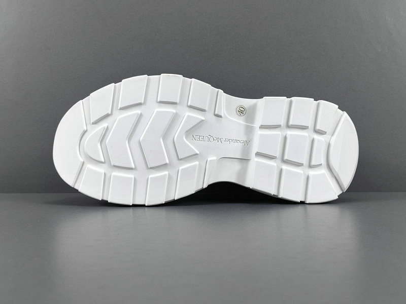 a1exa*der Mcqv*en sneaker