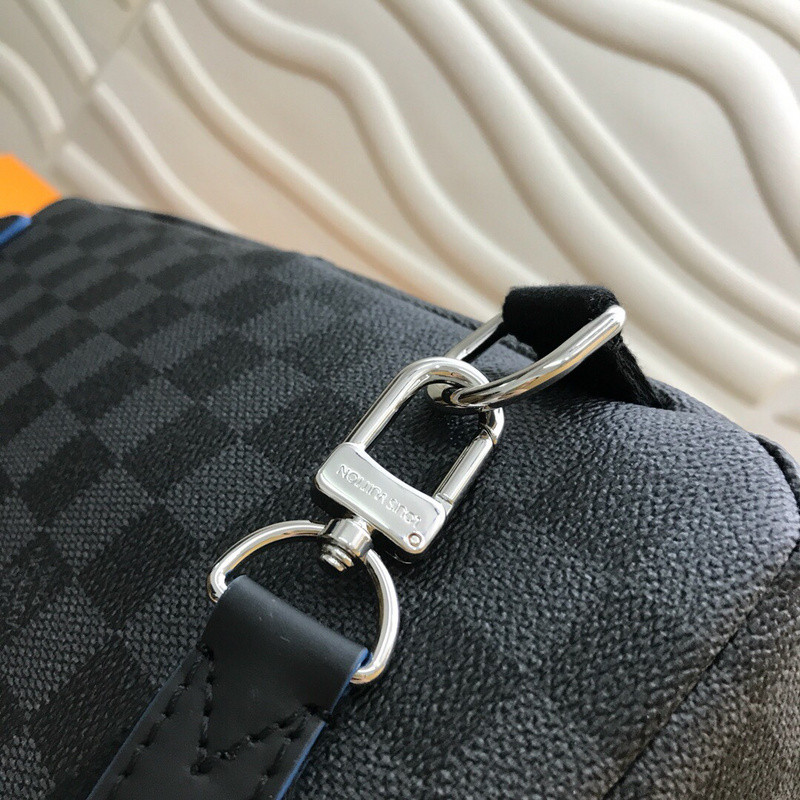 L*uis V*itton Shoulder Bag