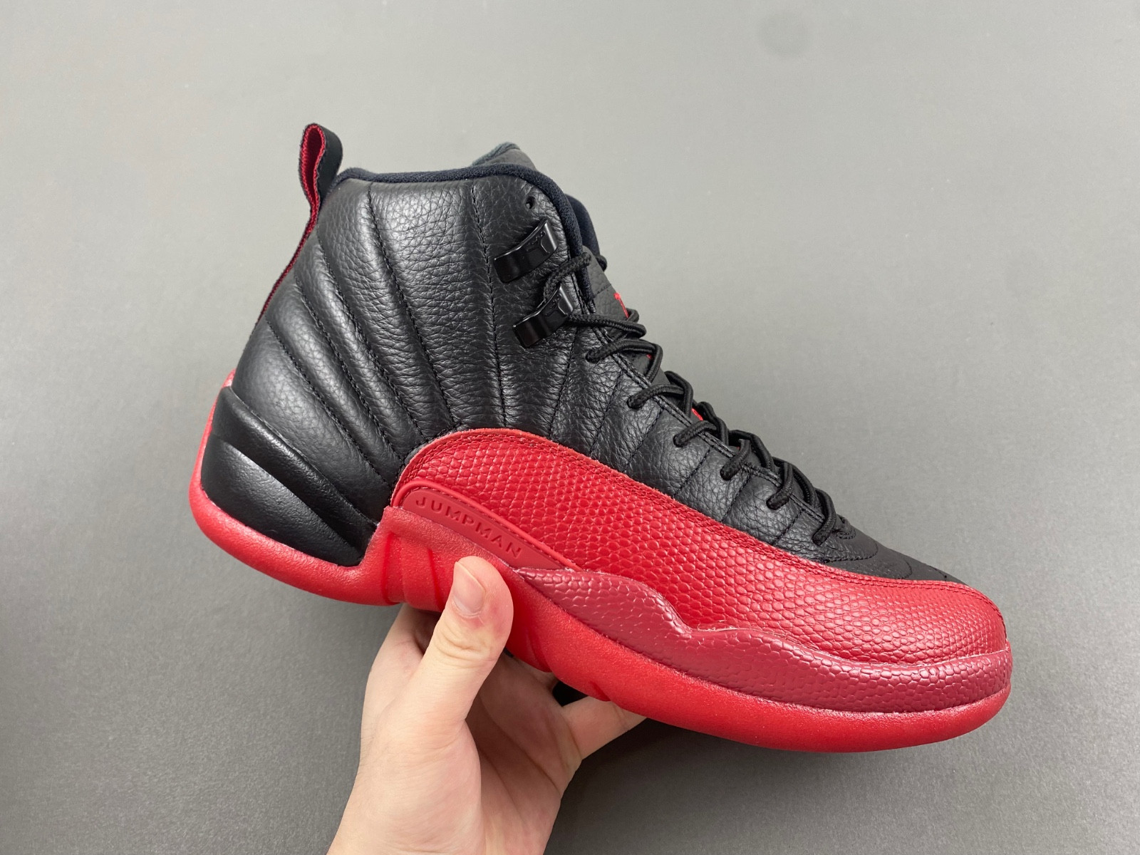 Jordan 12 Retro Flu Game (2016) 130690-002