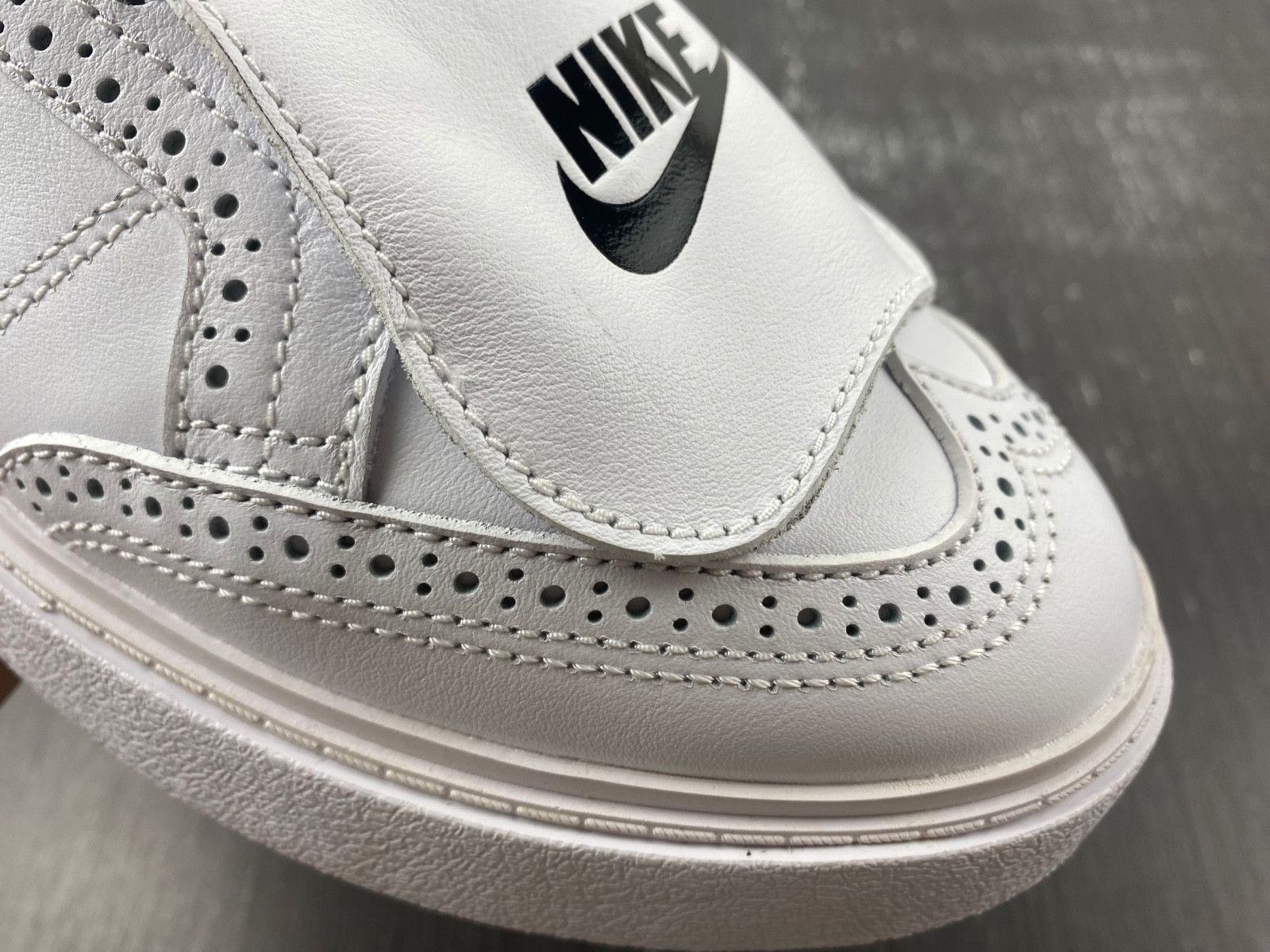 NIKE AIR FORCE 1 G-Dragon x Kwondo 1