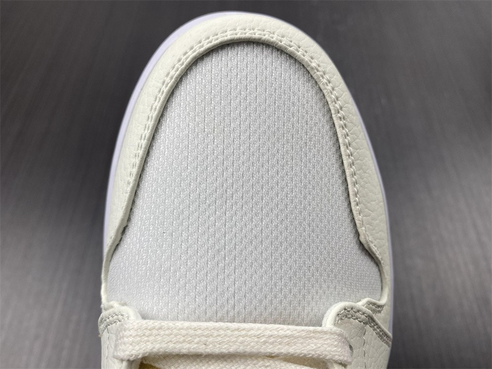 AIR JORDAN 1 MID SE VOLTAGE YELLOW DB2822-107