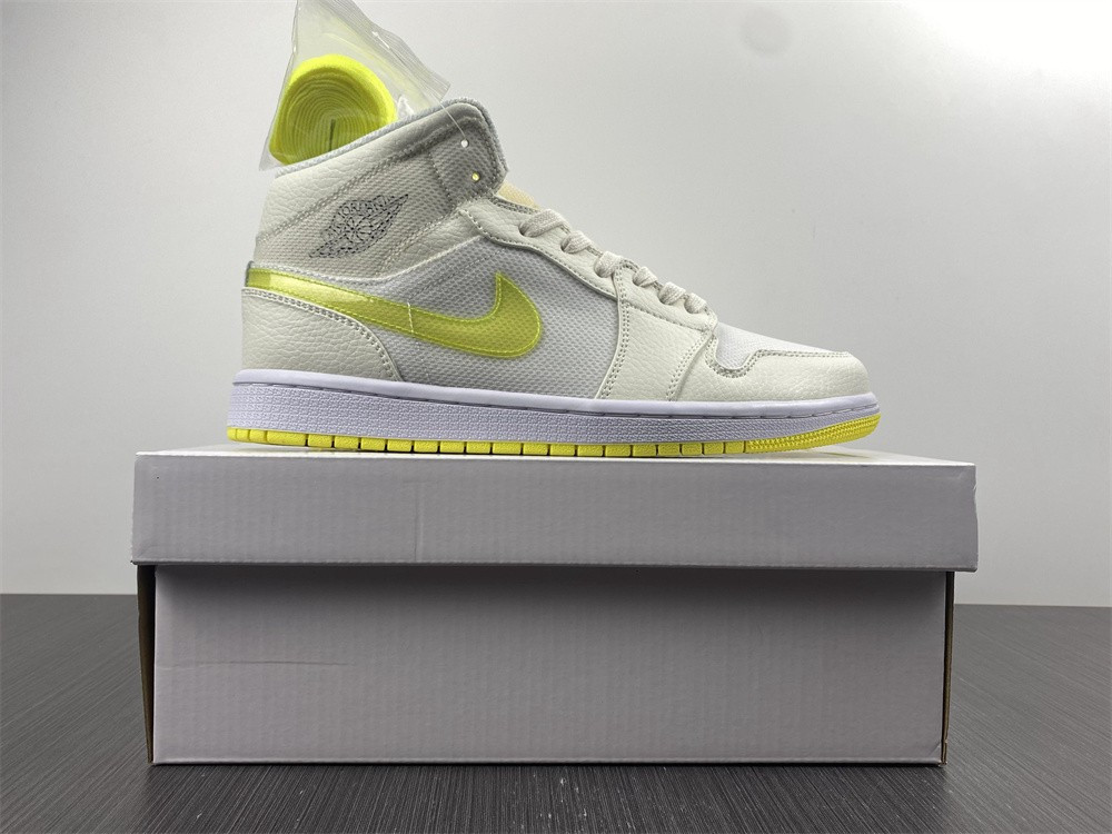 AIR JORDAN 1 MID SE VOLTAGE YELLOW DB2822-107