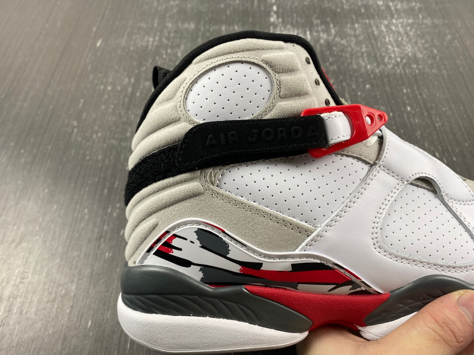 Air Jordan 8 Retro