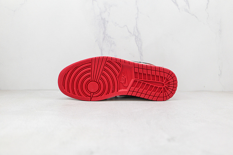 Air Jordan 1 Low Chicago 553558-208