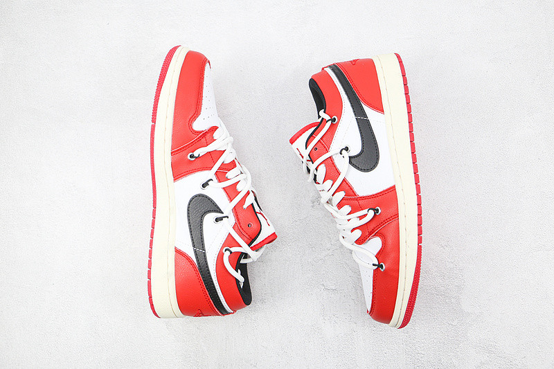Air Jordan 1 Low Chicago 553558-208