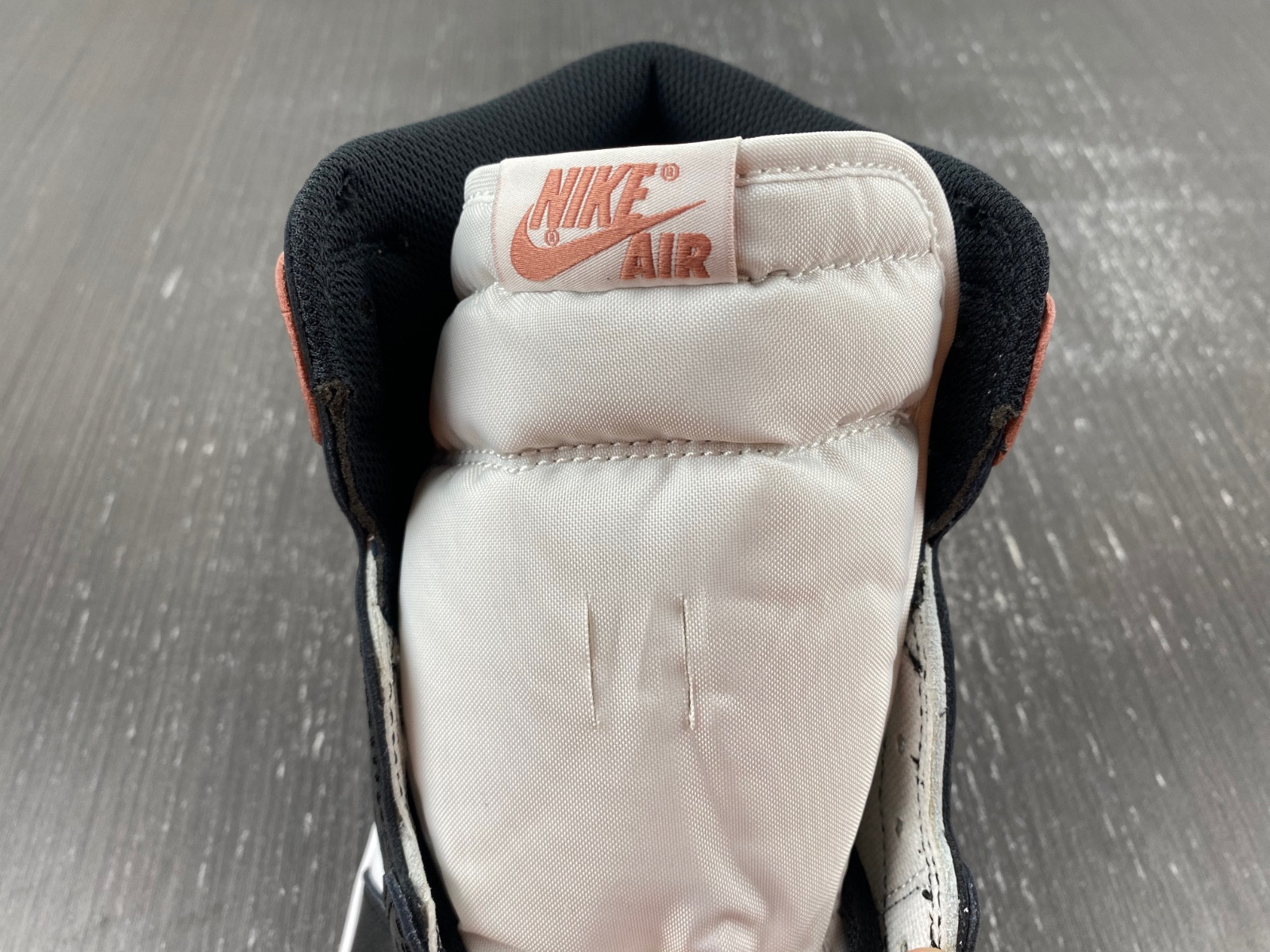 Jordan 1 Retro High Rust Pink 861428-101